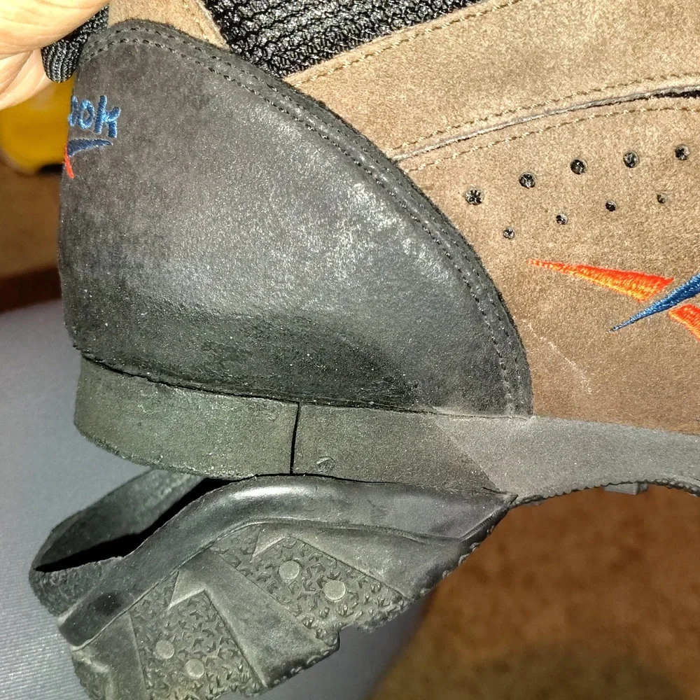 Vtg 90s Reebok DRT2 Outdoor Hiking Boots Sz 9.5